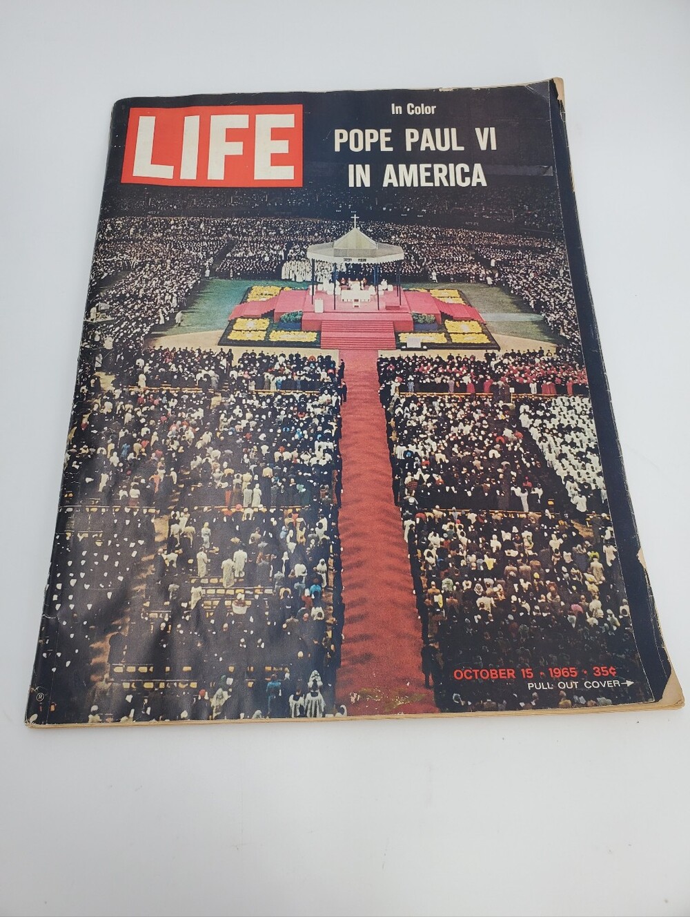 LIFE MAGAZINE - Oct 15 1965 - POPE PAUL VI IN AMERICA (C14)